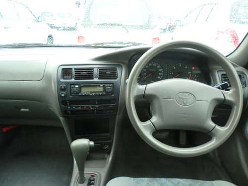 http://www.wy-it.jp/car/1997MODEL%20TOYOTA%20COROLLA%20CE100-0074755%20P9.jpg