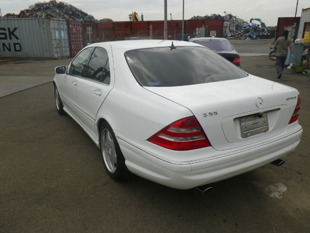 http://www.wy-it.jp/car/2000MODEL%20BENZ%20S320%20WDB2200652A111547%20P7.JPG