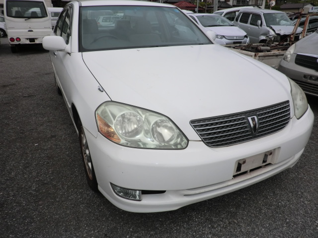 http://www.wy-it.jp/car/2000MODEL%20TOYOTA%20MARK%20II%20GX110-6012215%20P9.JPG