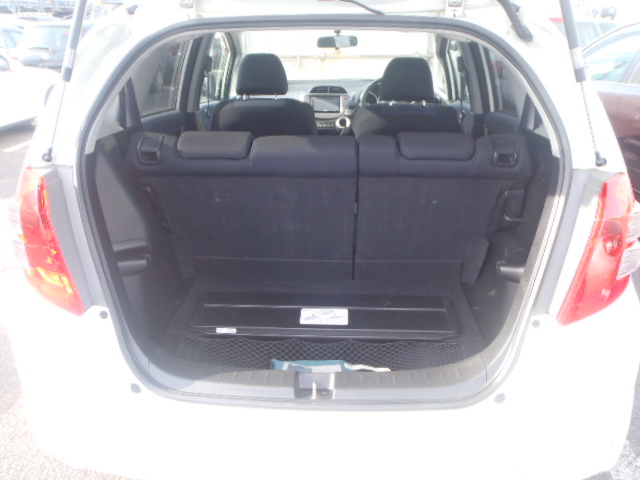 http://www.wy-it.jp/car/GE6-1015615_%E7%94%BB%E5%83%8F%201739.jpg