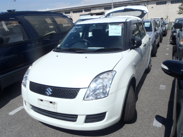 http://www.wy-it.jp/car/ZC71S-409079_P8300029.JPG