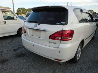 2001MODEL TOYOTA IPSUM ACM21W-0022840 P4.JPG