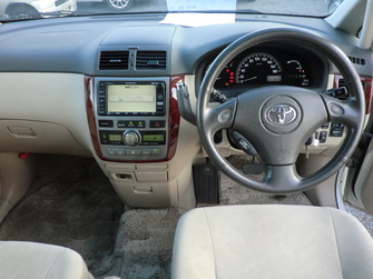 2001MODEL TOYOTA IPSUM ACM21W-0022840 P7.JPG