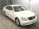 WY 109画像 2004MODEL TOYOTA CROWN GRS180-0009796 P3.jpg