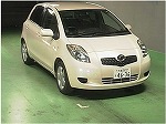 WY 105画像 2007MODEL TOYOTA VITZ SCP90-5064133 P3.jpg
